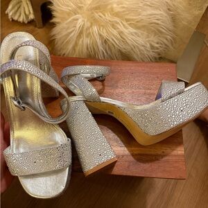 Larroude Silver Glitter Platform Sandals